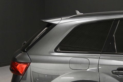 Audi Q7 3.0 Q7 Black Edition 55 TFSI MHEV Quattro Auto 4WD 5dr 32