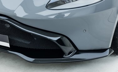 Aston Martin Vantage 24