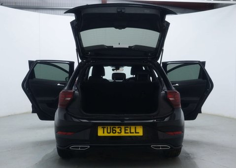 Volkswagen Polo 1.0 Polo R-Line TSi 5dr 57