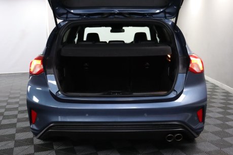 Ford Focus ST-LINE X 14