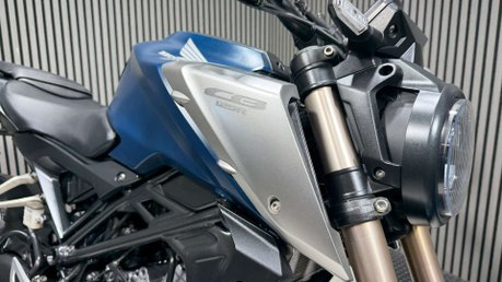 Honda CB 2021 NEO SPORT ONLY 17K STUNNING EXAMPLE 125CC 34