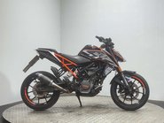 KTM Duke 2018 26K RUNNING PROJECT BIKE SPARES OR REPAIR 125CC NAKED 1