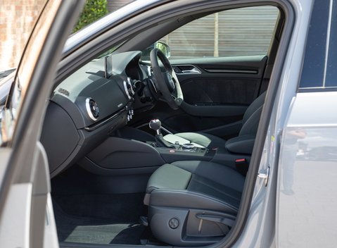 Audi RS3 Sportback Sport Edition 16