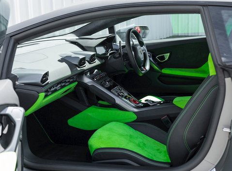 Lamborghini Huracan LP610-4 14