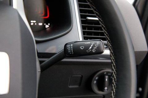 SEAT Ateca ECOTSI SE TECHNOLOGY DSG 17