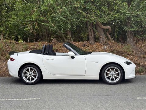 Mazda MX-5 1.5 MX-5 SE-L Nav 2dr 9