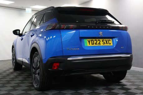 Peugeot 2008 GT PREMIUM 29