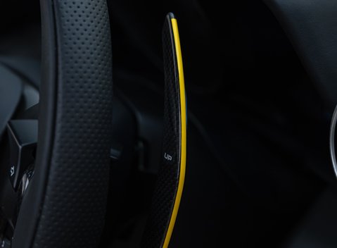 Ferrari F8 SPIDER 26