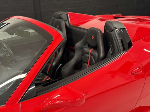 Ferrari 458 4.5 458 Spider DCT Semi-Auto 2dr 31