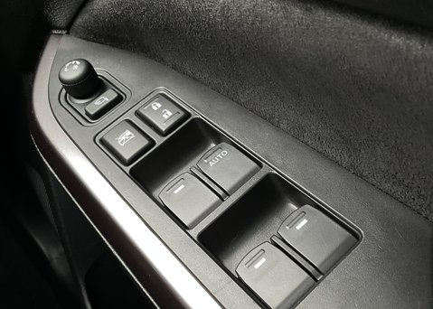 Suzuki Vitara SZ5 BOOSTERJET ALLGRIP MHEV 26