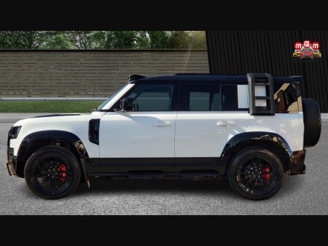 Land Rover Defender X-DYNAMIC SE 7