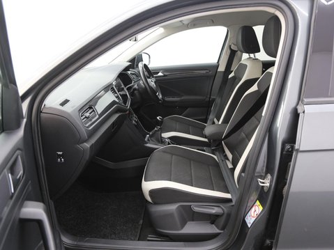 Volkswagen T-Roc 1.5 TSI EVO SEL Euro 6 (s/s) 5dr 22