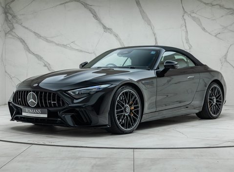 Mercedes-Benz SL Class SL63 AMG PERFORMANCE 5