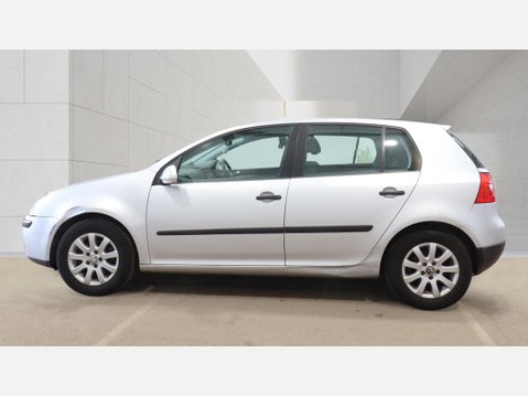 Volkswagen Golf SE 7