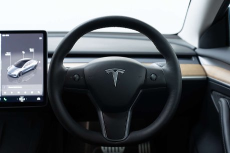 Tesla Model 3 Model 3 Performance AWD 4WD 4dr 13