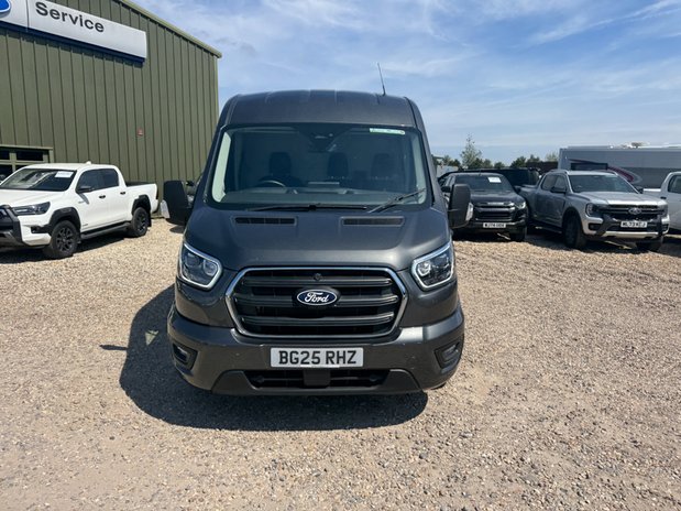 Ford Transit AUTO LWB L3H2 Medium Roof Limited 350 Air Con Alloys Cam EURO 6 NO VAT 3