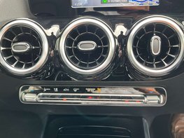 Mercedes-Benz B Class 1.3 B 200 Sport Auto 5dr 73