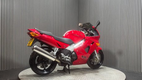 Honda VFR 2001 ONLY 13K FUEL INJECTED NON VTEC 1 OWNER NEW MOT 800CC 4
