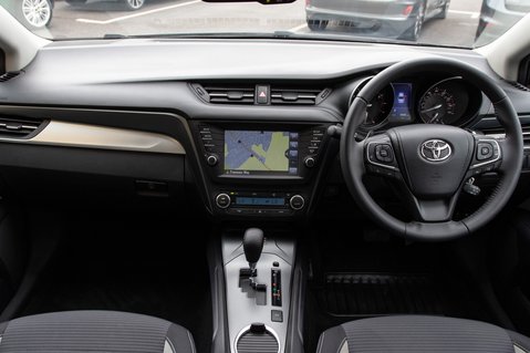 Toyota Avensis VALVEMATIC BUSINESS EDITION 3