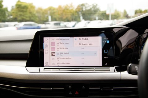 Volkswagen Golf LIFE TSI 20