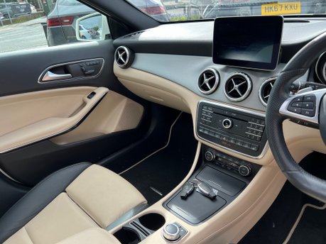 Mercedes-Benz GLA Class 2.0 GLA250 AMG Line PREMIUM PLUS SUV 5dr Petrol 7G-DCT 4MATIC Euro 6(211ps) 21