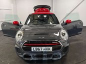 Mini Hatch 2.0 John Cooper Works 3dr 8