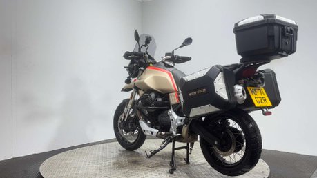Moto Guzzi V85 TT 850 2021 ONLY 11K HISTORY FULL LUGGAGE ADVENTURE BIKE 6