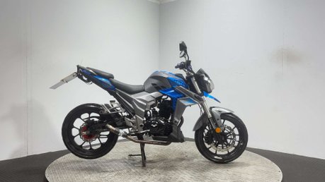 Lexmoto Viper 2017 ONLY 16K RUNNING PROJECT BIKE SPARES OR REPAIR LEARNER BIKE 125CC 1