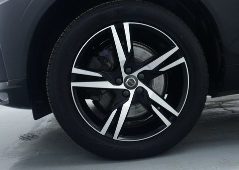 Volvo XC60 2.0 B5 MHEV R-Design SUV 5dr Petrol Hybrid Auto Euro 6 (s/s) (250 ps) 16