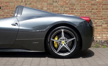 Ferrari 458 Spider 3