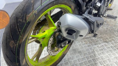 Benelli BN 2024 ONLY 2K RUNNING PROJECT BIKE SPARES OR REPAIR 125CC 24