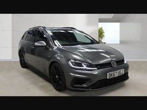 Volkswagen Golf 2.0 Golf R TSi Semi-Auto 4WD 5dr 1