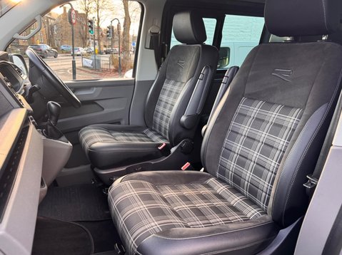 Volkswagen Transporter T32 TDI KOMBI HIGHLINE 4MOTION 47