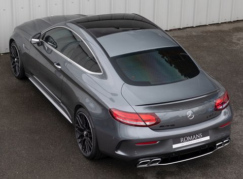 Mercedes-Benz C63 C63 S Premium Plus 9