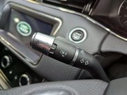 Land Rover Range Rover Evoque 2.0 Range Rover Evoque R-Dynamic D 4x2 5dr 73