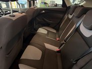 Ford Focus 1.0T EcoBoost Zetec Navigator Euro 5 (s/s) 5dr 12