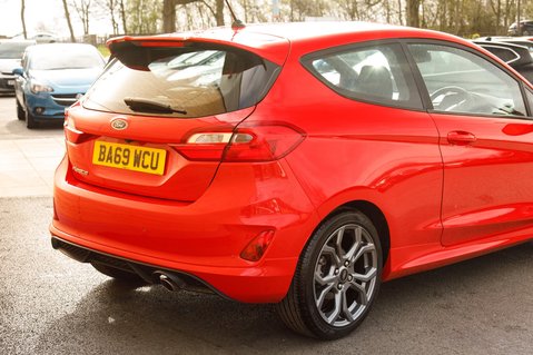 Ford Fiesta ST-LINE 8