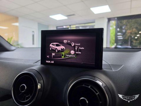 Audi Q2 1.5 TFSI CoD 35 Black Edition S Tronic Euro 6 (s/s) 5dr 36
