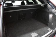 Volvo XC60 2.0 XC60 R-Design B4 MHEV AWD Auto 4WD 5dr 45