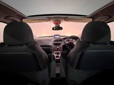 Peugeot 5008 1.6 BLUEHDI S/S ALLURE AUTOMATIC 11