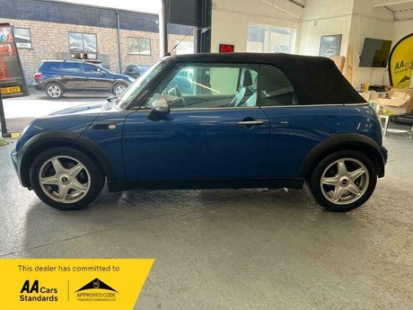Mini Convertible 1.6 Cooper Euro 4 2dr 9