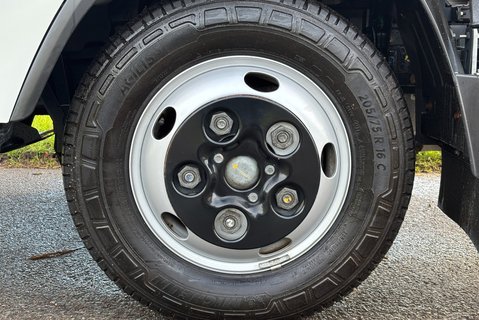 Isuzu Grafter N35.125T Dropside Truck 24