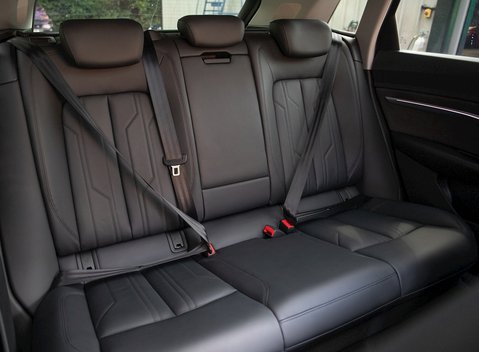 Audi E-Tron 55 Quattro Launch Edition 13