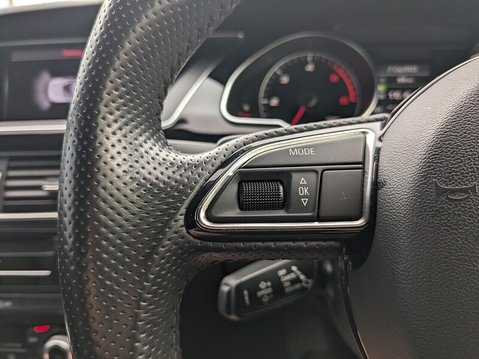 Audi A5 TDI QUATTRO BLACK EDITION 17