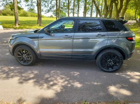 Land Rover Range Rover Evoque 2.0 TD4 SE Tech Auto 4WD Euro 6 (s/s) 5dr 11