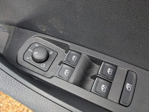 Skoda Karoq EDITION TSI 17