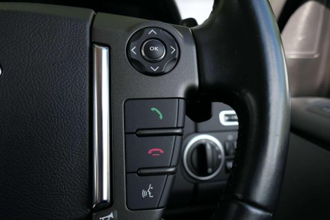 Land Rover Discovery SDV6 SE TECH 26