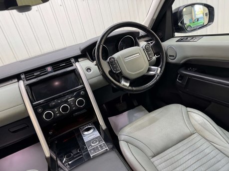 Land Rover Discovery 3.0 Discovery Luxury HSE TD6 Auto 4WD 5dr 43