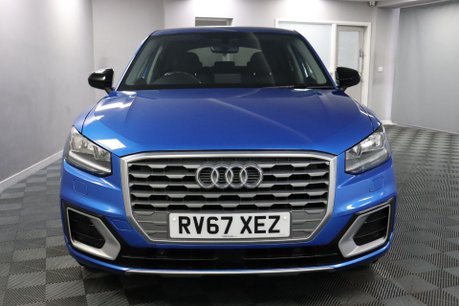 Audi Q2 TFSI SPORT 2