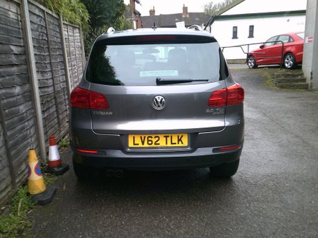 Volkswagen Tiguan SE TDI BLUEMOTION TECHNOLOGY 4MOTION DSG ONLY 53,000 MILES FROM NEW 7